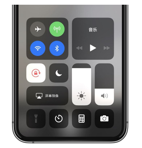 云浮苹果14维修店分享iPhone 14手电筒按键灰了怎么办 